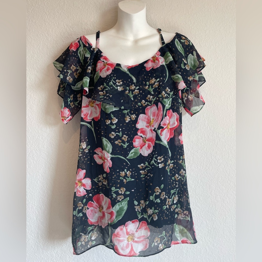 Cabi Navy and Pink Flutter Sleeve Off the Shoulder Floral Blouse size Medium